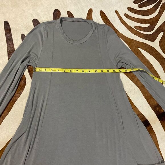 Lauren Moshi Elephant Grey Long Sleeve Asymmetrical Hem Swing Dress w/Pockets - Picture 5 of 9